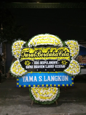 Papan Bunga Duka di Gunungsamarinda Baru